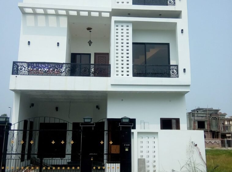 City Housing Sialkot House for Rent Front Photo